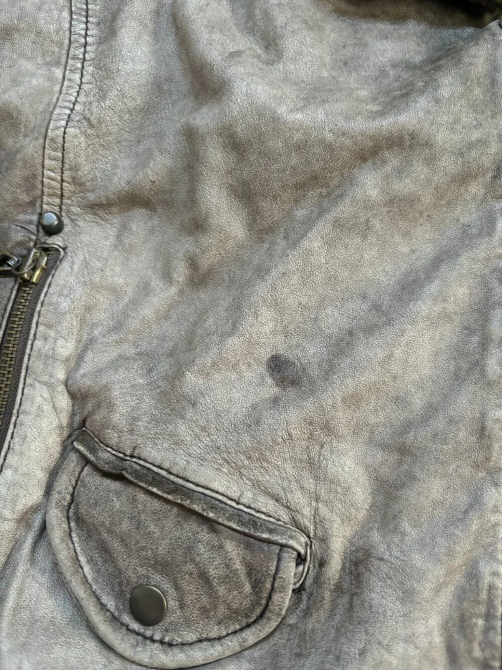 Doma Taupe Distressed Leather Moto Jacket - Picture 4 of 10